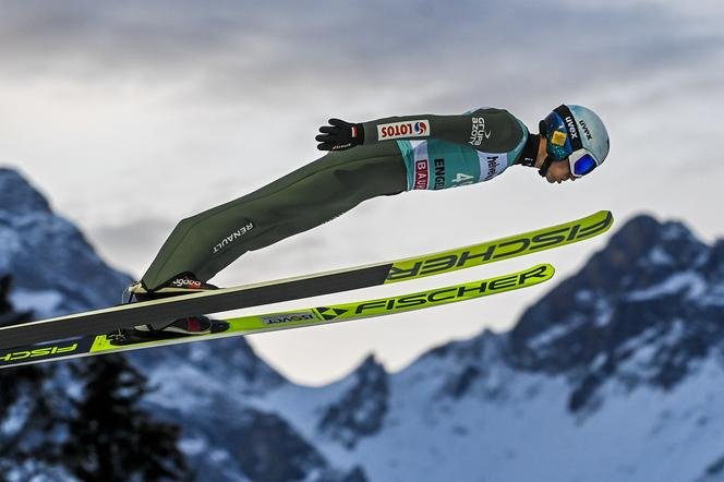 skoki.jpg.a61b6edb0d31b77a6dd4cbe7392e17d7.jpg